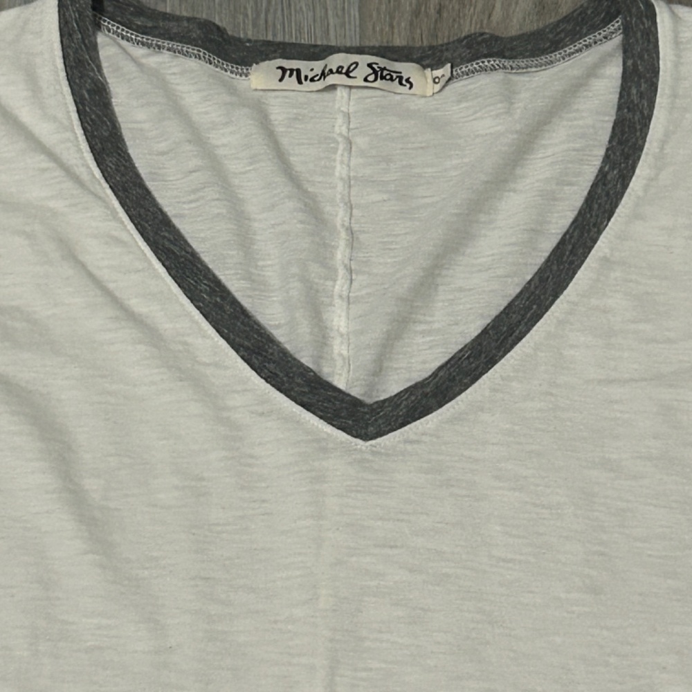 Women's Michael Stars WhiteGray Slub V-Neck T-Shirt - SMALL
